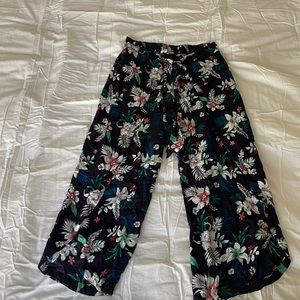 Blue Island split leg front tie pants